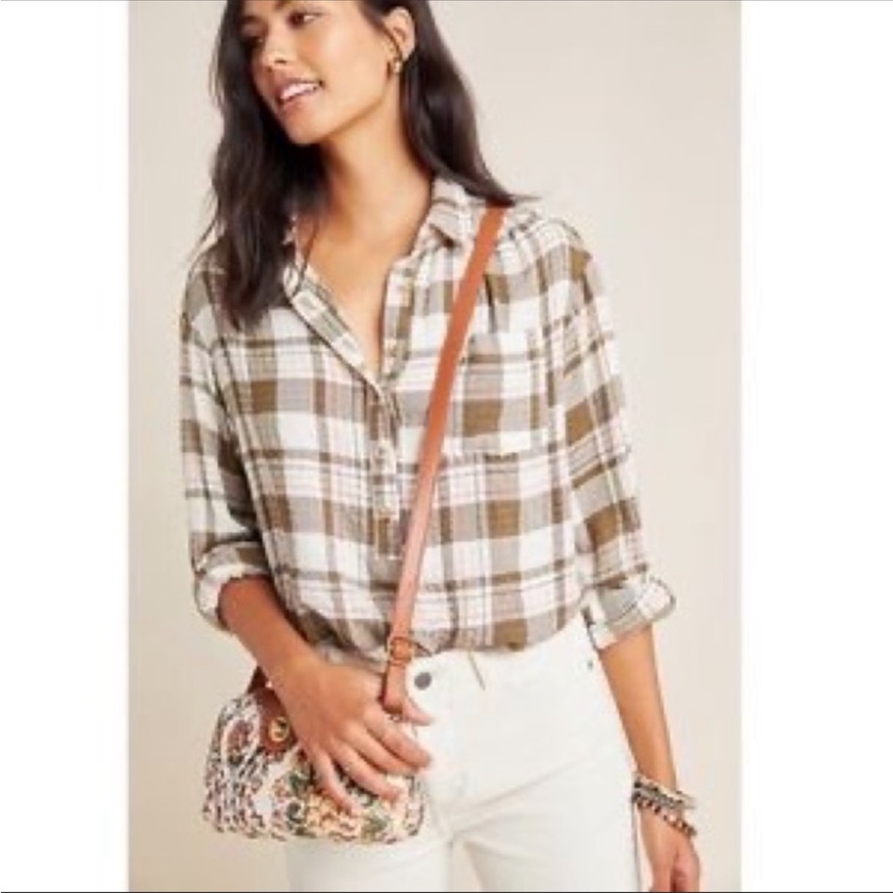 ANTHROPOLOGIE Isadora Button-Back Plaid top size Small